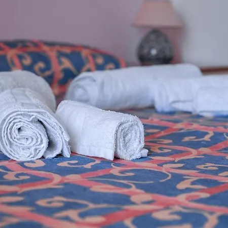Monolocale Diana 펜션 칸네토